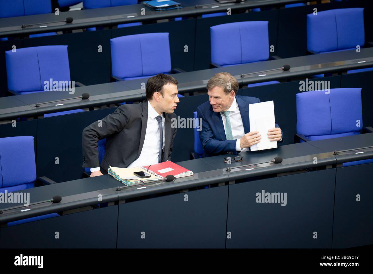 Johann Wadephul, Bundesaußenminister, Nils Schmid Sitzung, Bundestag, Plenum, Johann Wadephul, Bundesaußenminister, Nils Schmid Berlin Berlin GER *** Johann Wadephul, Bundesaußenminister, Nils Schmid Session, Bundestag, Plenum, Johann Wadephul, Bundesaußenminister Nils Schmid Berlin Berlin GER Stockfoto