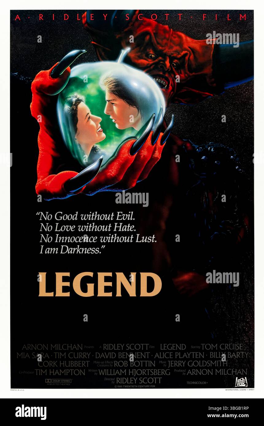 Legende (1985) unter der Regie von Ridley Scott mit Tom Cruise, Mia Sara und Tim Curry in den Hauptrollen. In einer mystischen Welt muss ein junger Held den Herrn der Finsternis davon abhalten, das Universum in die ewige Nacht zu stürzen und die letzten Einhörner zu retten. Foto eines Original-Posters mit einem Blatt, das NUR ZUR REDAKTIONELLEN VERWENDUNG VERWENDET WIRD. Quelle: BFA / Universal Pictures Stockfoto