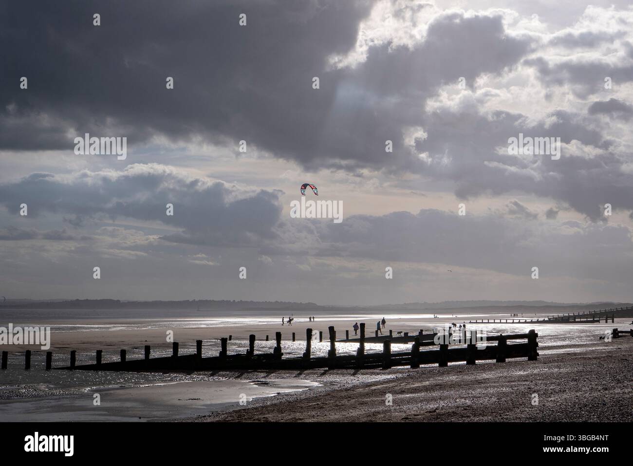 Mai 2025 Camber Sands. Camber Sands ist ein Strand in East Sussex in England im Dorf Camber in der Nähe von Rye in Südengland. Foto: SMP News Stockfoto