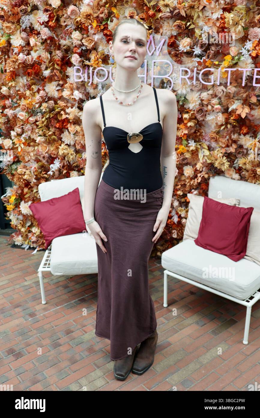 BIJOU BRIGITTE HERBST-WINTER 2025 04.06.2025 Lucy Hellenbrecht, Präsentation der Bijou Brigitte Kollektion Herbst und Winter 2025 in der Rudoplhs Eventlocation, Hamburg, 04.06.2025 *** BIJOU BRIGITTE HERBST WINTER 2025 04 06 2025 Lucy Hellenbrecht, Präsentation der Bijou Brigitte Herbst und Winter 2025 Kollektion bei Rudoplhs Eventlocation, Hamburg, 04 06 2025 Copyright: XEventpressxBecherx Stockfoto