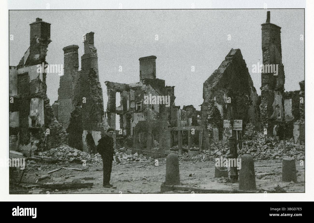 Torigni-sur-Vire après le Bombardement Stockfoto