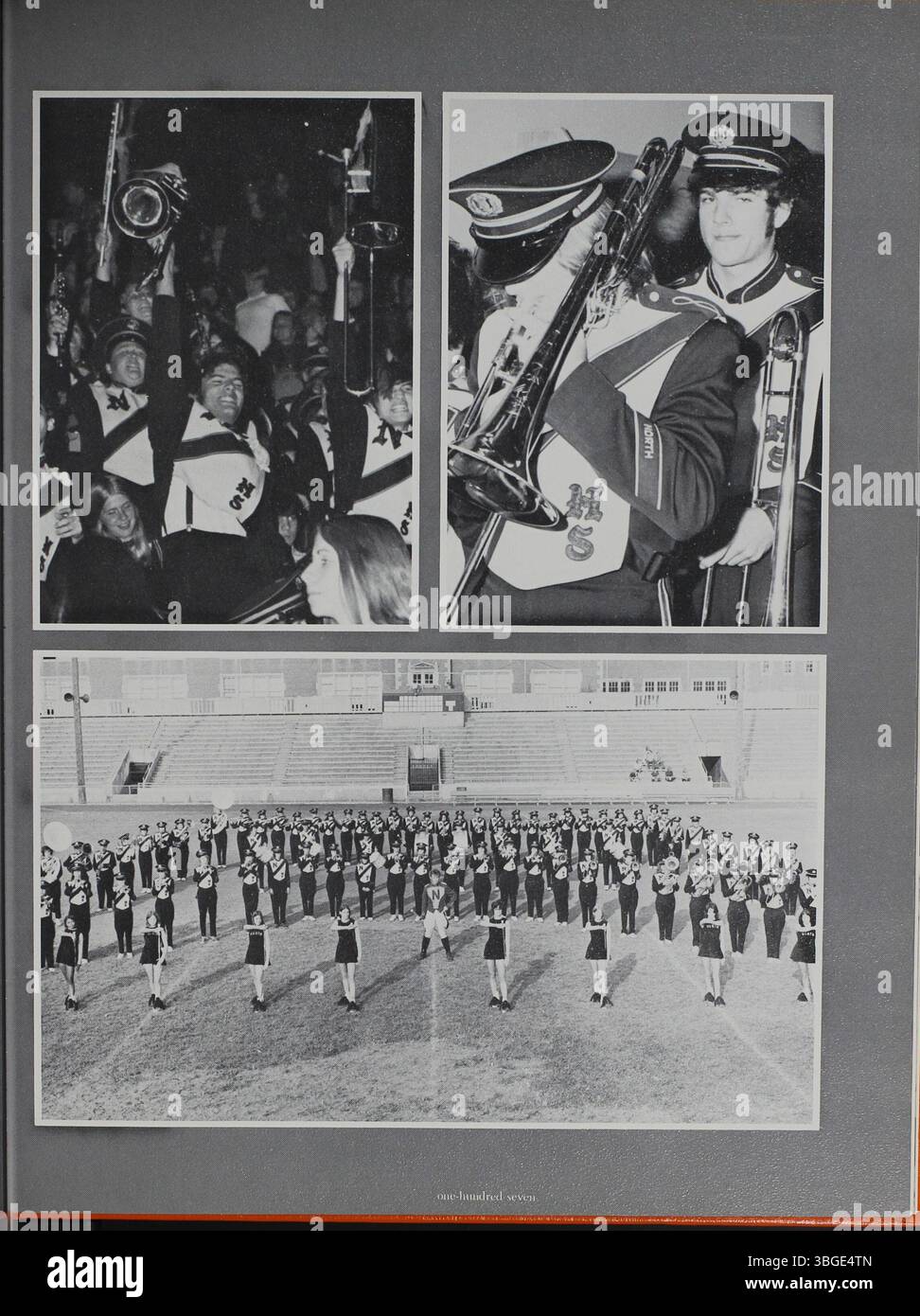 Das Jahrbuch 1974 der North High School erinnert an das Vermächtnis der 1893 gegründeten Schule. Der neuromanische Entwurf des Architekten Frank L. Packard wurde 1924 durch eine neue Struktur ersetzt. Nach der Schließung 1979 wurde die Schule 2012 als Columbus International High School wieder eröffnet. Stockfoto