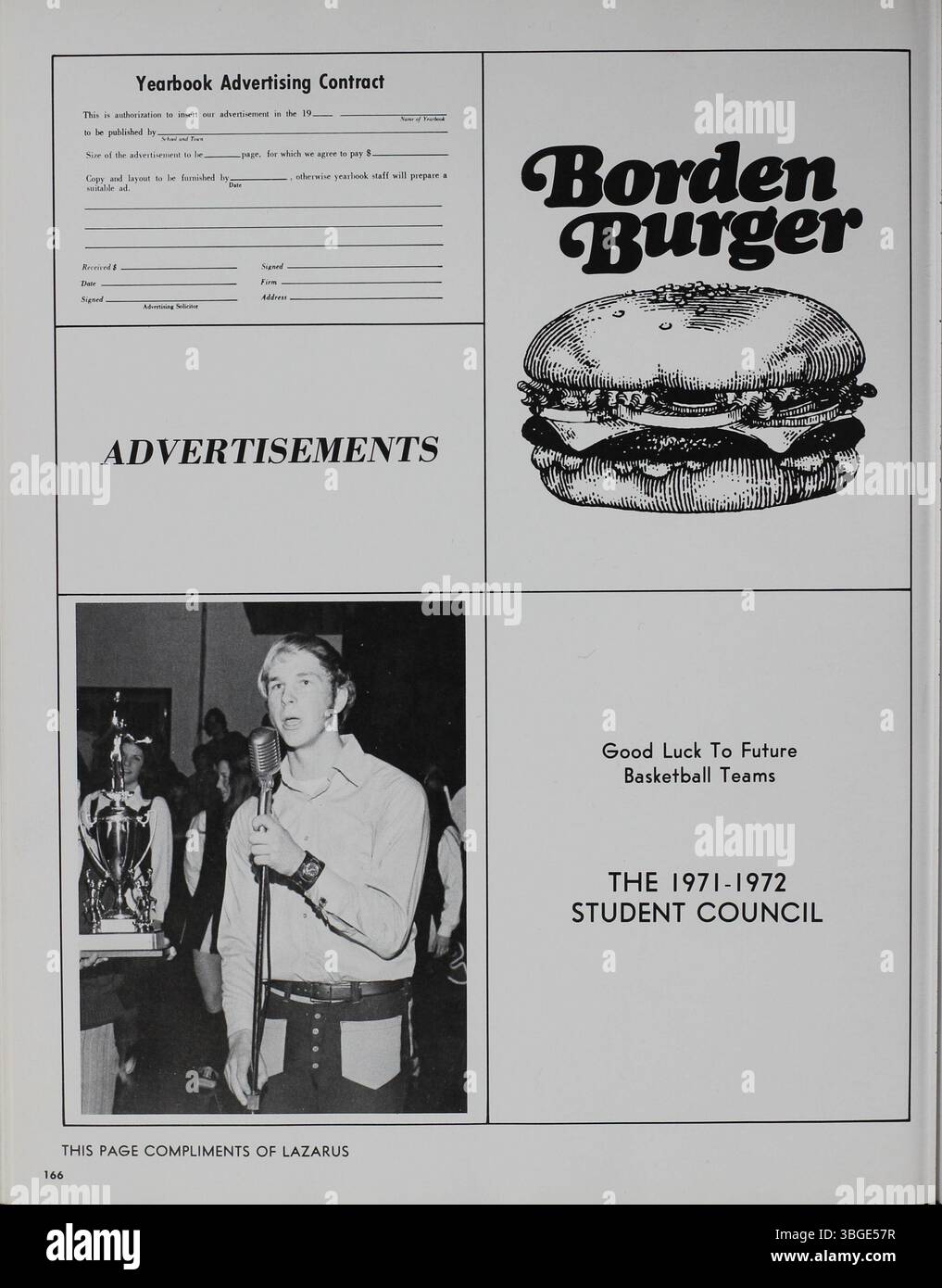 Das Jahrbuch „Memory Book“ aus dem Jahr 1972 zeigt die historische Bedeutung der North High School und behandelt ihre Gründung im Jahr 1893, die architektonische Entwicklung und die Ersetzung des ursprünglichen Gebäudes im Jahr 1924. Die Schule wurde 1979 geschlossen und 2012 als Columbus International High School wieder eröffnet. Stockfoto