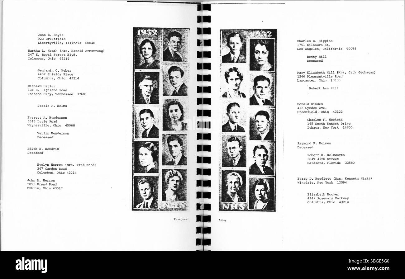 Das 1982 50. Reunion Booklet für die Klasse 1932 der North High School enthält Briefe und Fotos von Alumni. Die erste North High School, ein Gebäude im romanischen Stil, wurde von Frank L. Packard entworfen und 1893 an der 100 West 4th Avenue fertiggestellt. Dieses Gebäude wurde 1924 durch ein neueres Gebäude ersetzt, das an der 100 East Arcadia Avenue eröffnet wurde. Die Schule wurde 1979 geschlossen, aber 2012 als Columbus International High School wieder eröffnet. Stockfoto