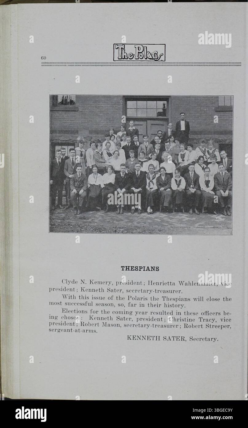 Das Polaris Jahrbuch von 1916 dokumentiert die Geschichte der North High School, die 1893 von Charles D. Everett gegründet wurde. Das ursprüngliche Gebäude der Schule im romanischen Stil, entworfen von Frank L. Packard, wurde 1924 ersetzt. Die Schule wurde 2012 zur Columbus International High School. Stockfoto