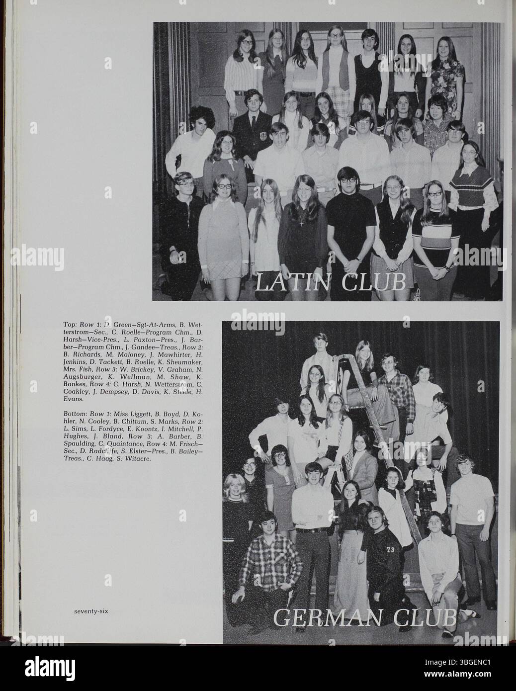 Das Jahrbuch der North High School aus dem Jahr 1973, „Memory Book“, beleuchtet die Geschichte der Schule, von der Gründung durch Charles D. Everett im Jahr 1893 bis zum Bau eines neuen Gebäudes im romanischen Revival-Stil im Jahr 1924. Die Schule wurde 1979 geschlossen und 2012 als Columbus International High School wiedereröffnet. Stockfoto