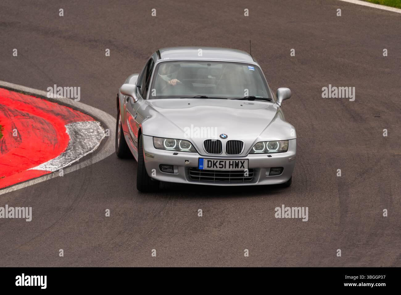 Z3, BMW, bayerischer Automobilhersteller, Roadster, 3Ltr., 2 Sitzer, 2 Türer, 2001, Built America, South Carolina, Werk, Spartanburg, Renntag Cadwell Park. Stockfoto