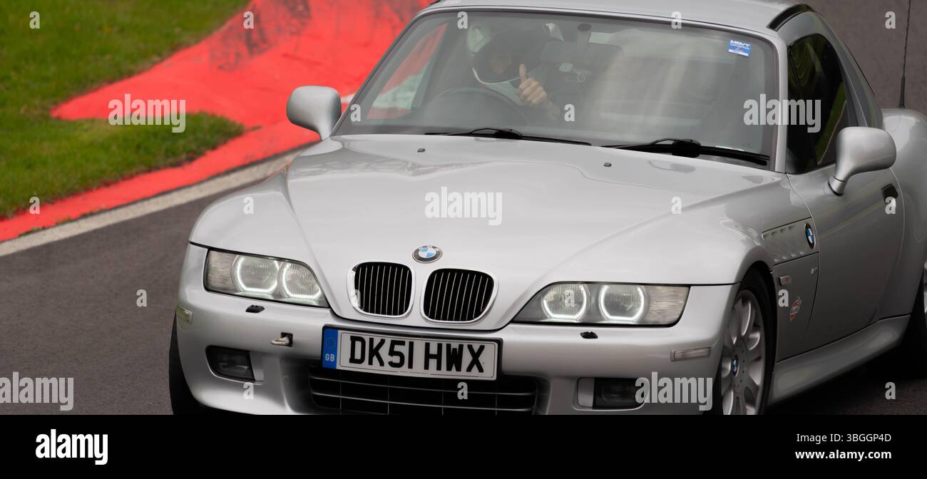 Z3, BMW, bayerischer Automobilhersteller, Roadster, 3Ltr., 2 Sitzer, 2 Türer, 2001, Built America, South Carolina, Werk, Spartanburg, Renntag Cadwell Park. Stockfoto