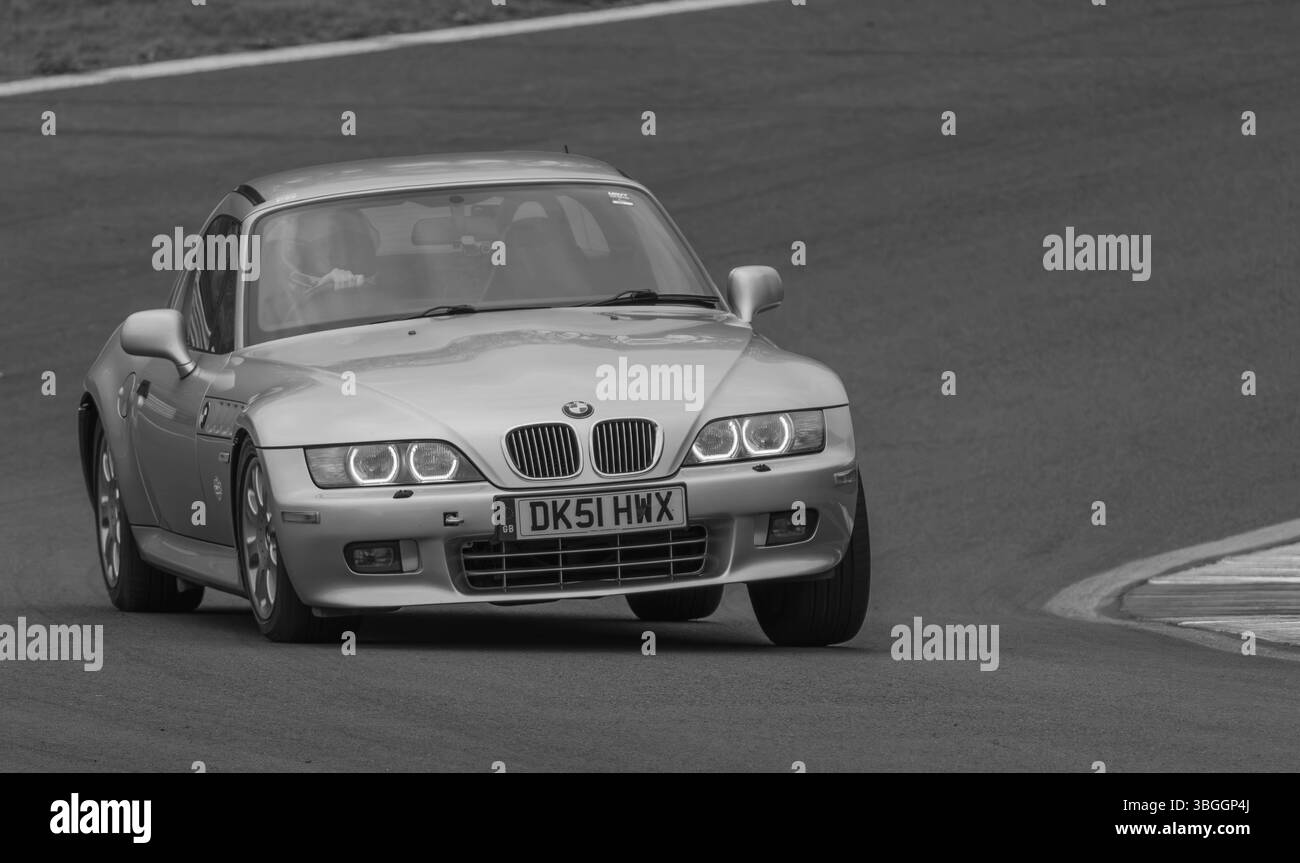 Z3, BMW, bayerischer Automobilhersteller, Roadster, 3Ltr., 2 Sitzer, 2 Türer, 2001, Built America, South Carolina, Werk, Spartanburg, Renntag Cadwell Park. Stockfoto