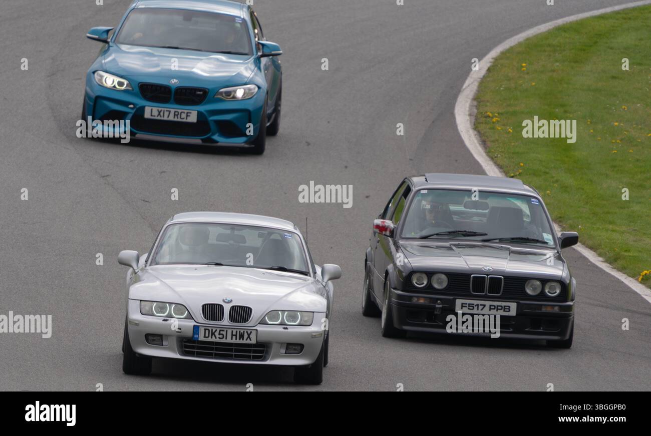 Z3, BMW, bayerischer Automobilhersteller, Roadster, 3Ltr., 2 Sitzer, 2 Türer, 2001, Built America, South Carolina, Werk, Spartanburg, Renntag Cadwell Park. Stockfoto