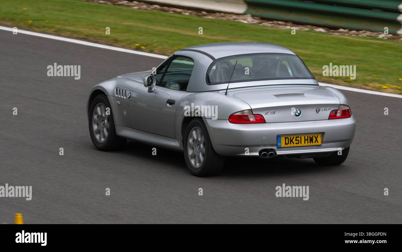 Z3, BMW, bayerischer Automobilhersteller, Roadster, 3Ltr., 2 Sitzer, 2 Türer, 2001, Built America, South Carolina, Werk, Spartanburg, Renntag Cadwell Park. Stockfoto