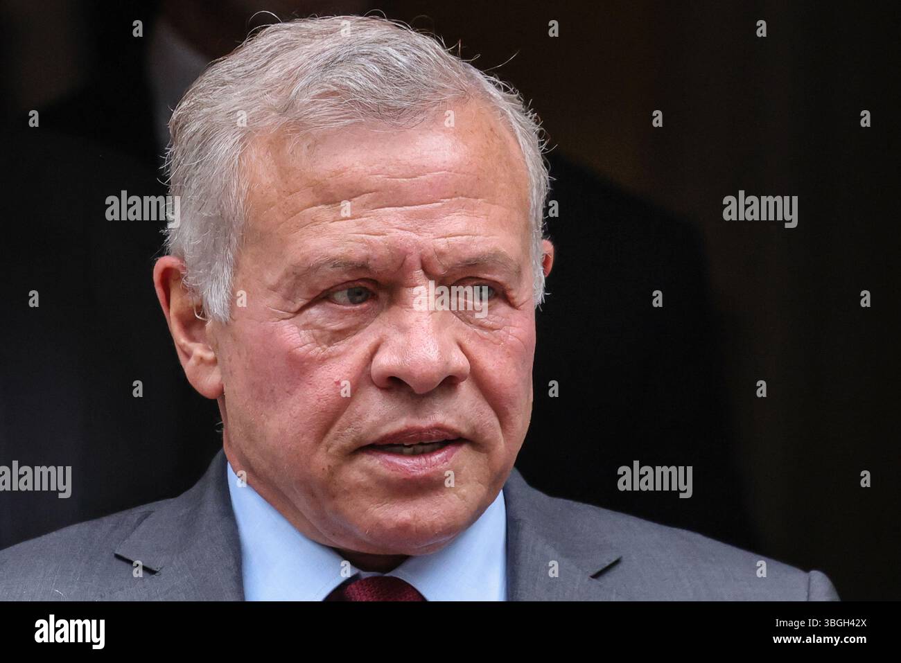 London, Großbritannien. Juni 2025. Sir Keir Starmer, Premierminister des Vereinigten Königreichs, begrüßt Abdullah II. Bin Al-Hussein, den König von Jordanien, heute Nachmittag in der Downing Street 10. Quelle: Imageplotter/Alamy Live News Stockfoto