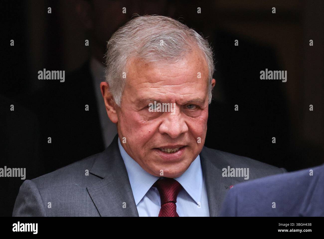 London, Großbritannien. Juni 2025. Sir Keir Starmer, Premierminister des Vereinigten Königreichs, begrüßt Abdullah II. Bin Al-Hussein, den König von Jordanien, heute Nachmittag in der Downing Street 10. Quelle: Imageplotter/Alamy Live News Stockfoto