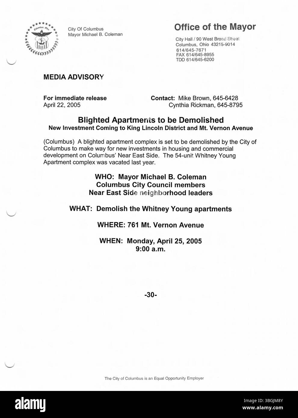 Pressemitteilungen des Büros von Bürgermeister Michael Coleman im Jahr 2005, in denen wichtige politische Entscheidungen, Stadtentwicklungen und neue Initiativen für Columbus beschrieben wurden. Stockfoto