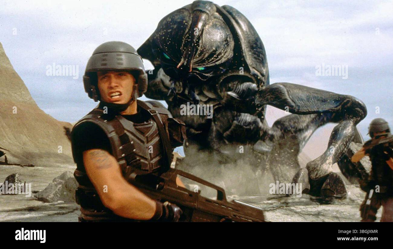 STARSHIP TROOPERS 1997 TriStar filmt Sci-fi-Film mit Casper Van Dien als Johnny Rico Stockfoto
