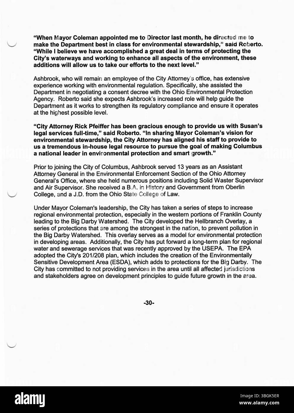 Dieser Abschnitt enthält 2003 Pressemitteilungen aus dem Büro von Bürgermeister Michael Coleman. Coleman, der 52. Bürgermeister von Columbus, Ohio, war der erste afroamerikanische Bürgermeister. Von 2000 bis 2016 hatte er vier Amtsperioden inne und war von 1997 bis 1999 Präsident des Stadtrates. Stockfoto