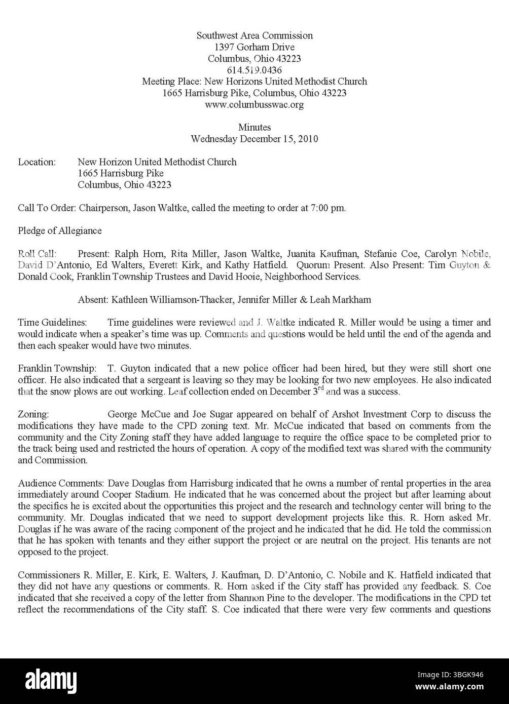 Die Sitzung der Southwest Area Commission am 15. Dezember 2010 beinhaltete Diskussionen über die Stadtverwaltung und die Angelegenheiten des stadtrates. Die kommission besteht aus Freiwilligen, die zu Nachbarschaftsfragen beraten und die Kommunikation zwischen Einwohnern, Beamten und Entwicklern fördern. Die Treffen finden monatlich um 1665 Harrisburg Pike statt. Die Grenzen umfassen Mound St. im Norden, Scioto River im Osten, I-270 im Süden und CSX Railroad im Westen. Stockfoto