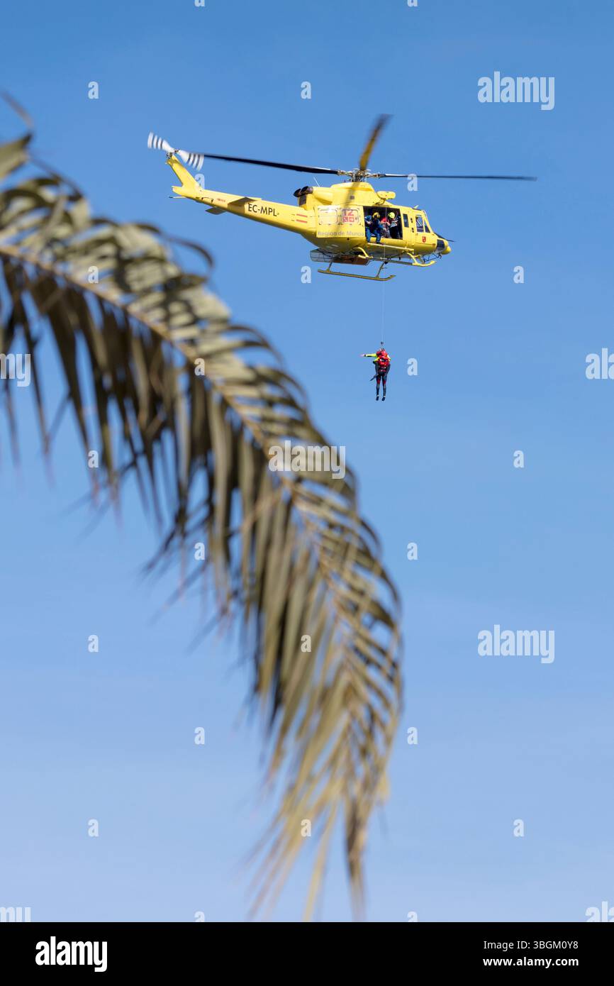 Festival Aereo San Javier, Flugschau, Rettung, Hubschrauber, Übung, Santiago de la Ribera, Mar Menor, autonome Region Murcia, Spanien, Stockfoto