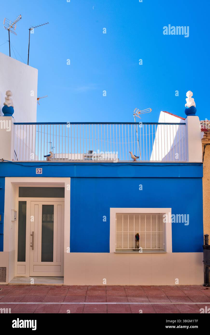 Blick auf das Haus, Fassade, Architektur, Stadtbesichtigung, Santiago de la Ribera, Mar Menor, autonome Region Murcia, Spanien, Stockfoto