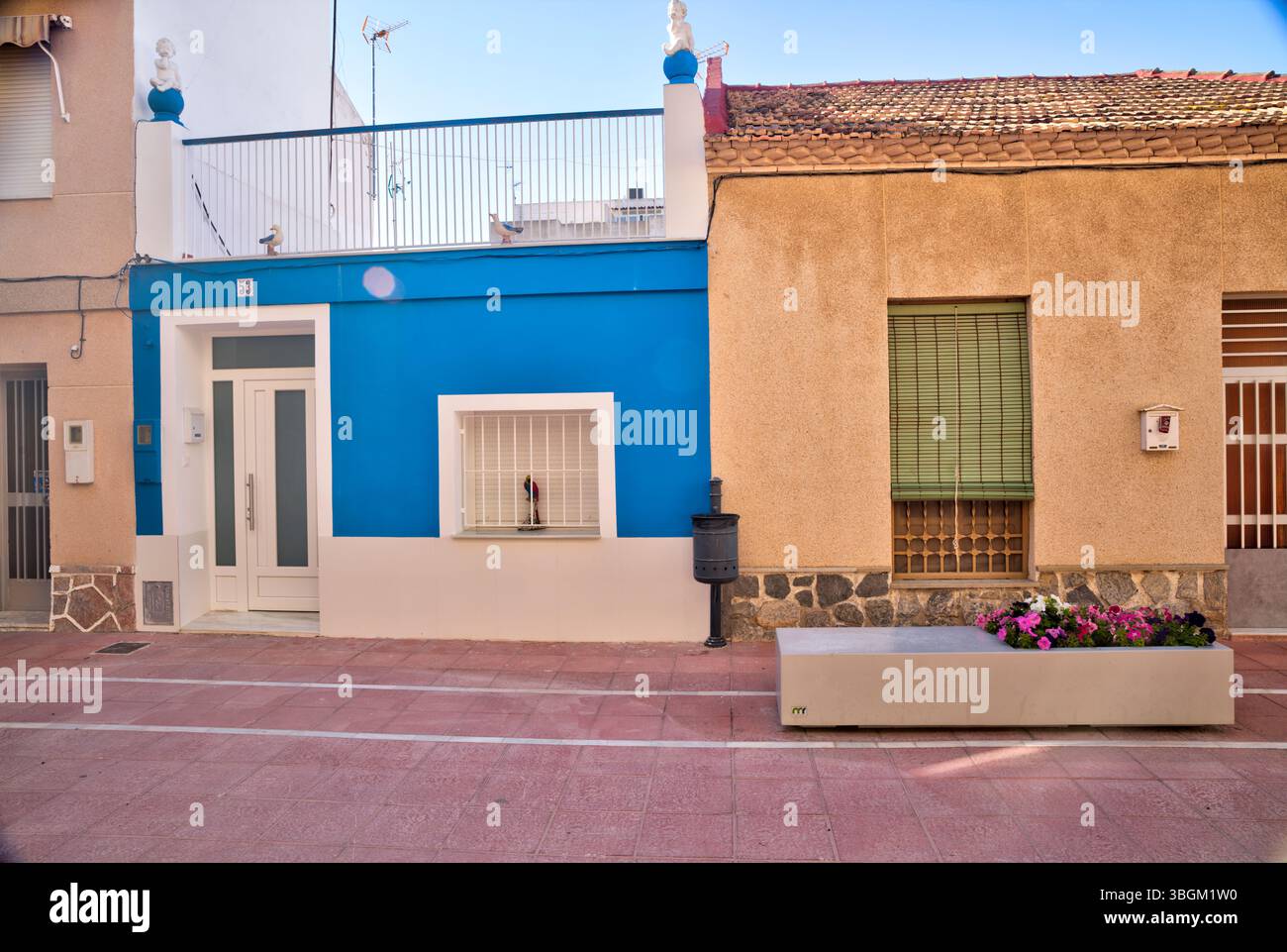Blick auf das Haus, Fassade, Architektur, Stadtbesichtigung, Santiago de la Ribera, Mar Menor, autonome Region Murcia, Spanien, Stockfoto