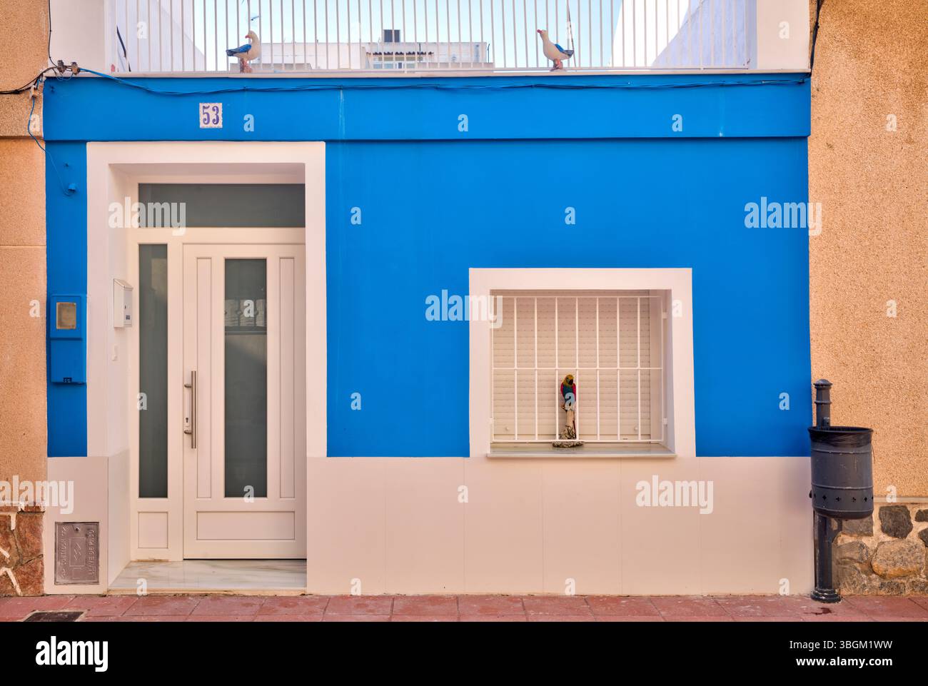 Blick auf das Haus, Fassade, Architektur, Stadtbesichtigung, Santiago de la Ribera, Mar Menor, autonome Region Murcia, Spanien, Stockfoto