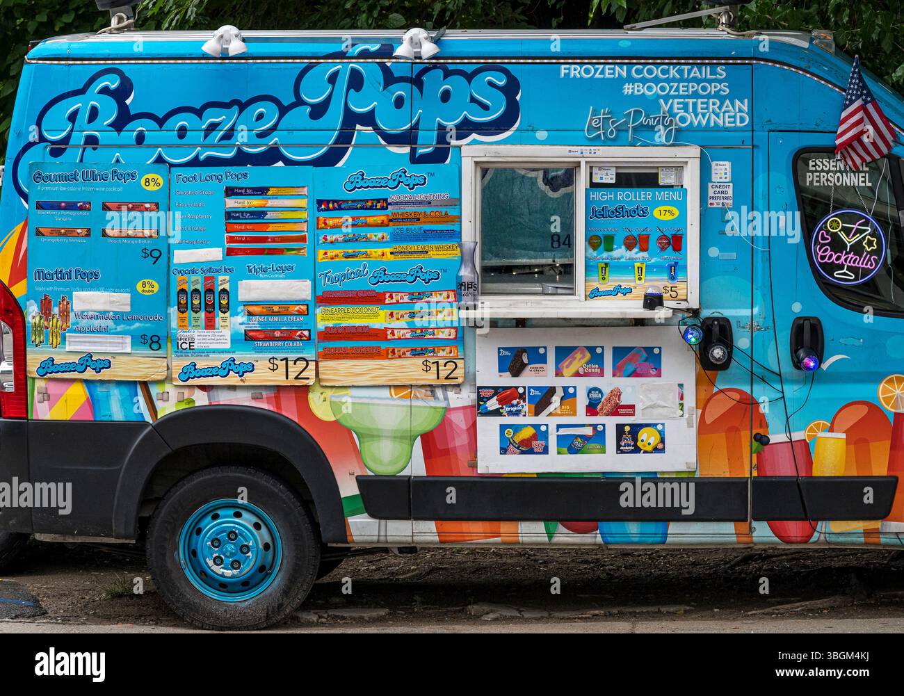 Booze Pops Vendore Truck verkauft gefrorene alkoholische Getränke. Stockfoto
