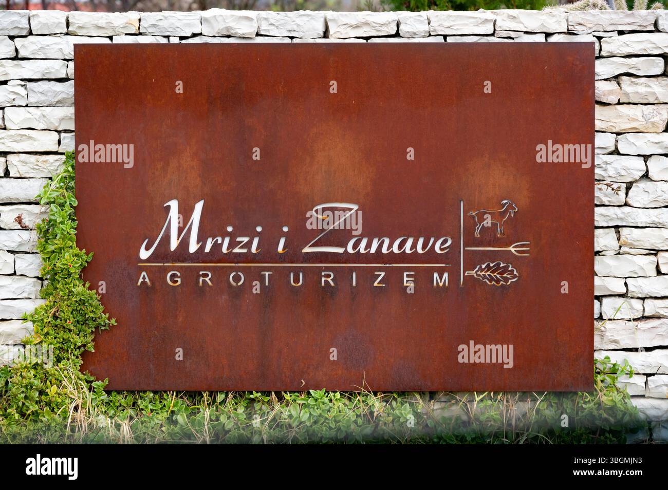 Albanien, Balkanhalbinsel, Südosteuropa, Republik Albanien, Shqiperia, Nordalbanien, Lezhe, Mrizi i Zanave Slow Food Agriturismo Stockfoto