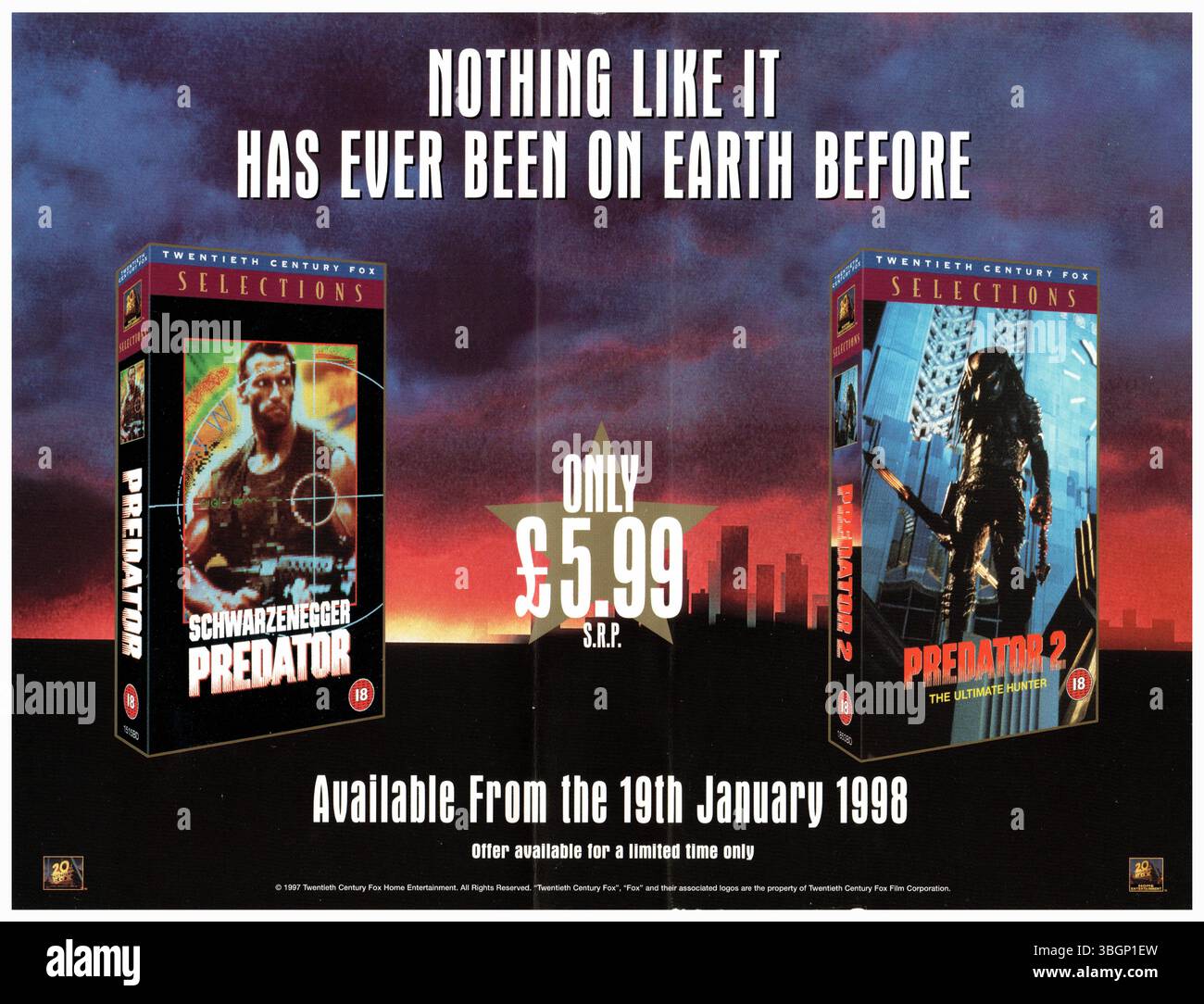 1997 Promo für VHS-Videotitel, veröffentlicht von Twentieth Century Fox Home Entertainment- Predator; Predator 2, erhältlich ab dem 19. Januar 1998 Stockfoto