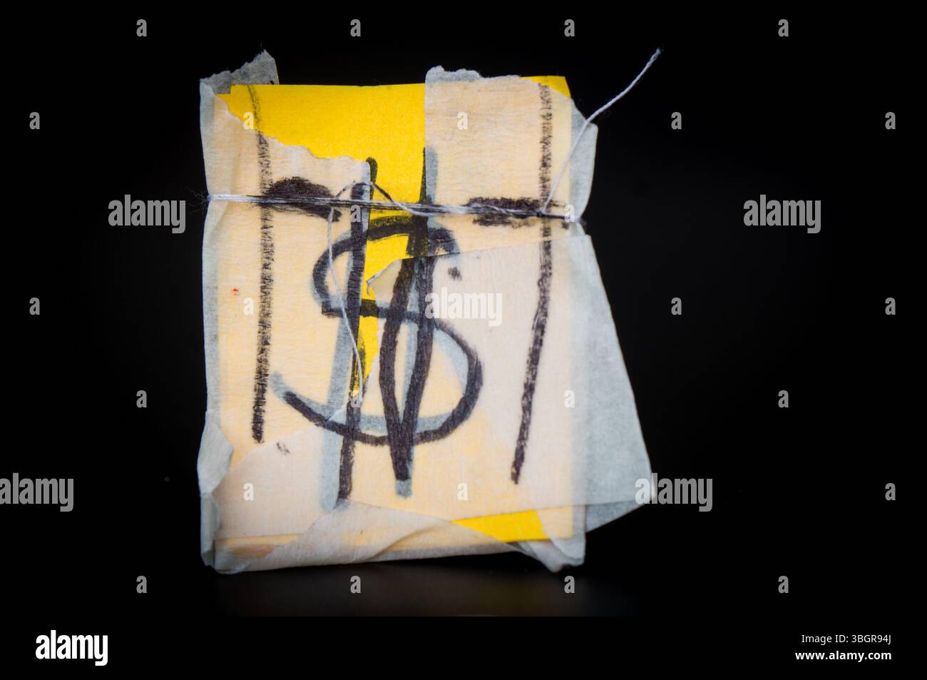 Eine Tüte Geld, die sich ein Kind vorgestellt hat Stockfoto