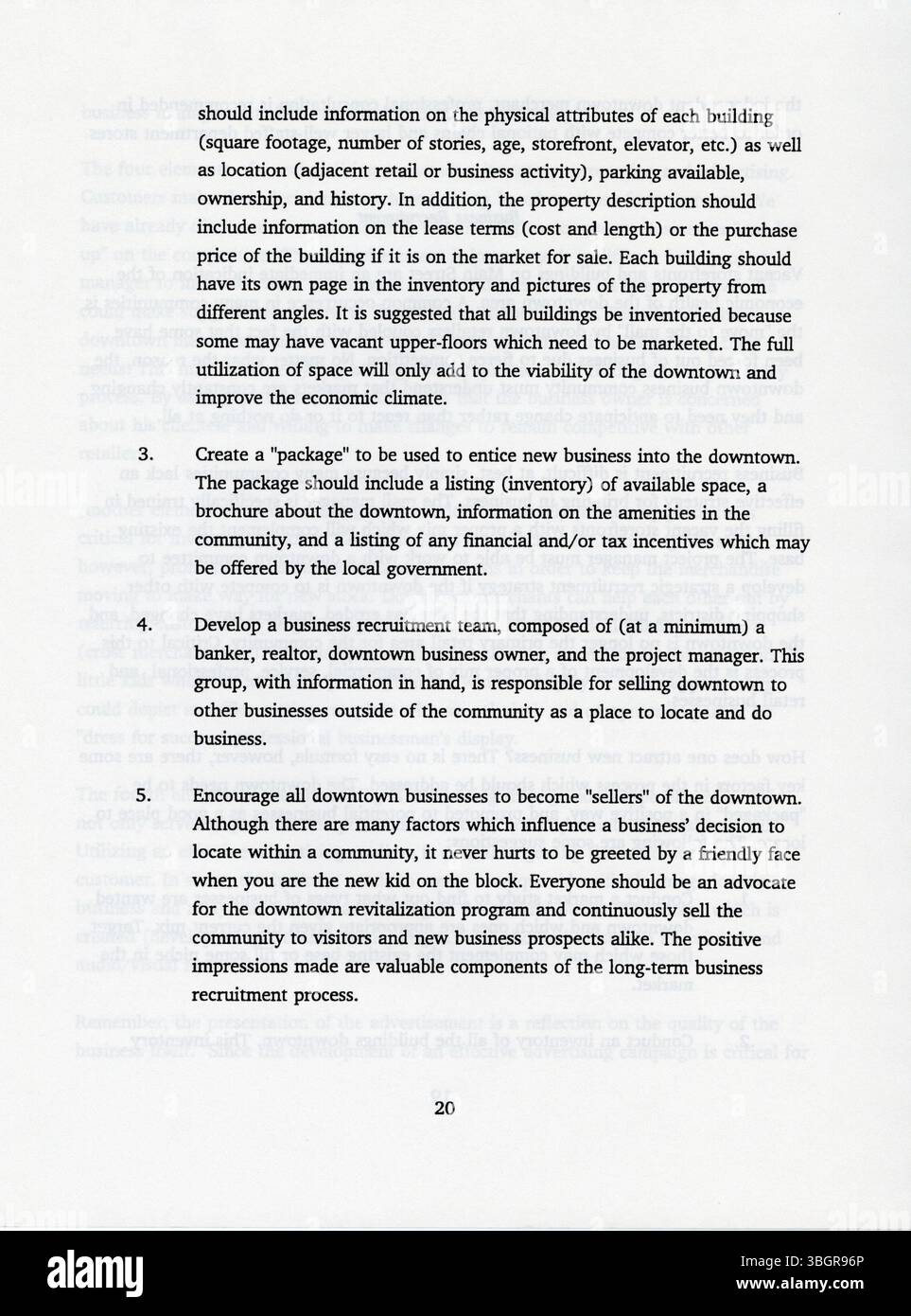 Das Schulungshandbuch zur Revitalisierung von Städten 1997 bietet wertvolle Informationen für die Planung und Finanzierung städtischer Revitalisierungsprojekte, die eine nachhaltige wirtschaftliche und kommunale Entwicklung fördern. Stockfoto