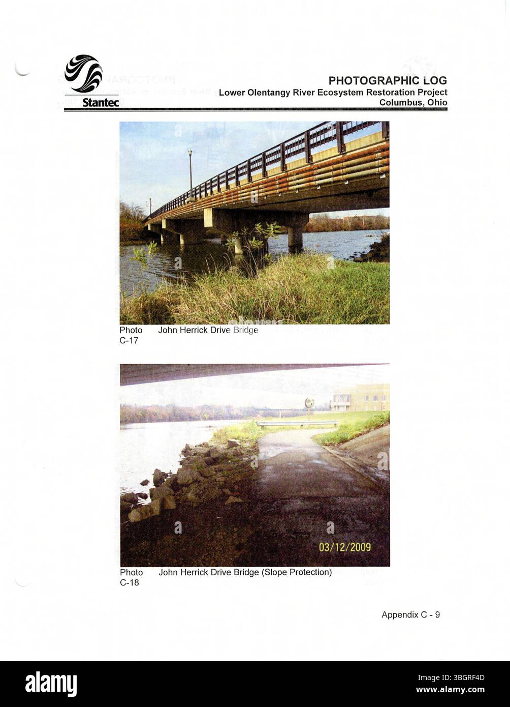 Die 5th Avenue Dam Evaluation im Rahmen des Lower Olentangy River Ecosystem Restoration Project bietet eine Strategie zur Entfernung des 5th Avenue Dam und zur Wiederherstellung von knapp zwei Meilen Fluss. Dieses Projekt zielt darauf ab, die ökologische Gesundheit des Olentangy River Korridors vom Dodridge Dam bis zum Zusammenfluss des Scioto River zu verbessern, was sich potenziell auf eine 3,5 km lange Strecke vom 5th Avenue Dam bis zur Lane Avenue auswirken könnte. Stockfoto