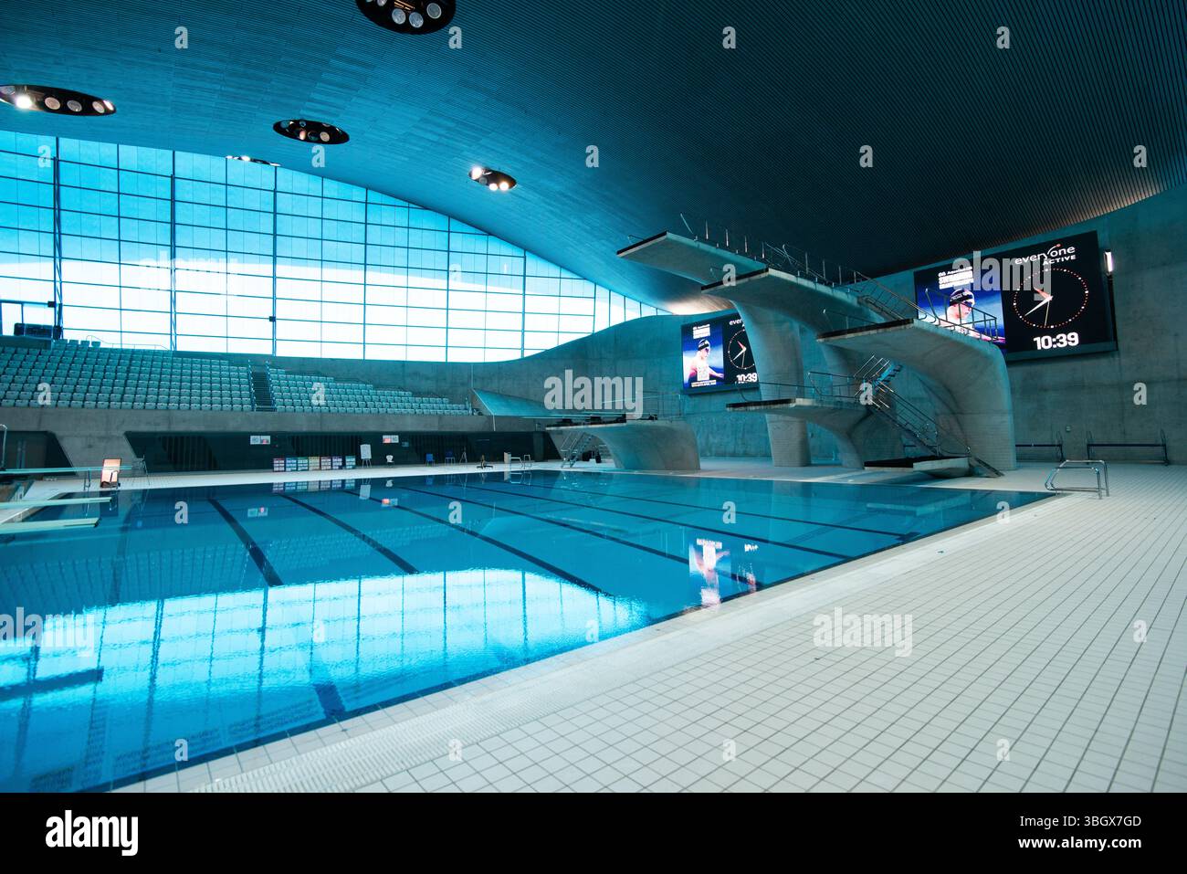 Im London Aquatics Centre Tauchbecken Stockfoto