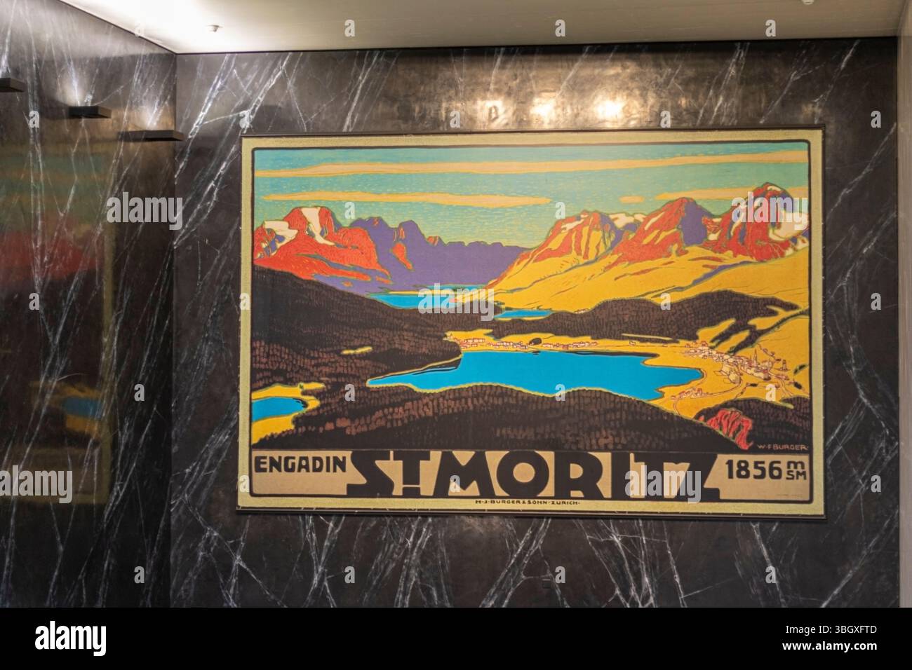 Gemälde von St. Moritz bei Bahnhof, Schweiz, März 2025 Stockfoto