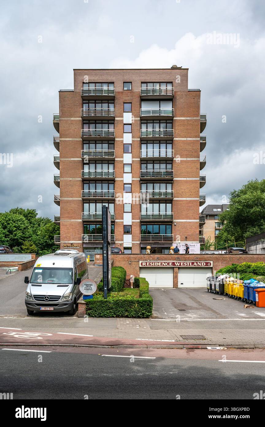 Sozialwohnungen in der Peterbos Borrow in Anderlecht, Brüssel, Belgien, 5. Juni 2025 Stockfoto