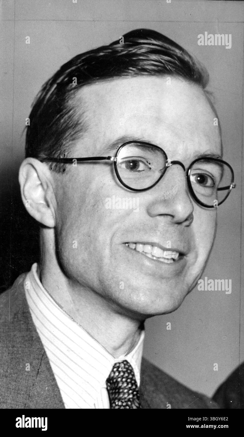 Sir Edwin Plowden, Chief Planning Officer der Regierung, hatte heute Morgen seine erste Konferenz mit Großbritanniens Industriechef. Sechs. Juni im Handelskammer, als Herr Herbert Morrison, Lord President of the Council, und Herr H A Marquand, der Paymaster General, ihn dem Vorsitzenden der regionalen Vorstände und Bezirksausschüsse aus allen Teilen des Landes vorstellten. 6. Juni Stockfoto