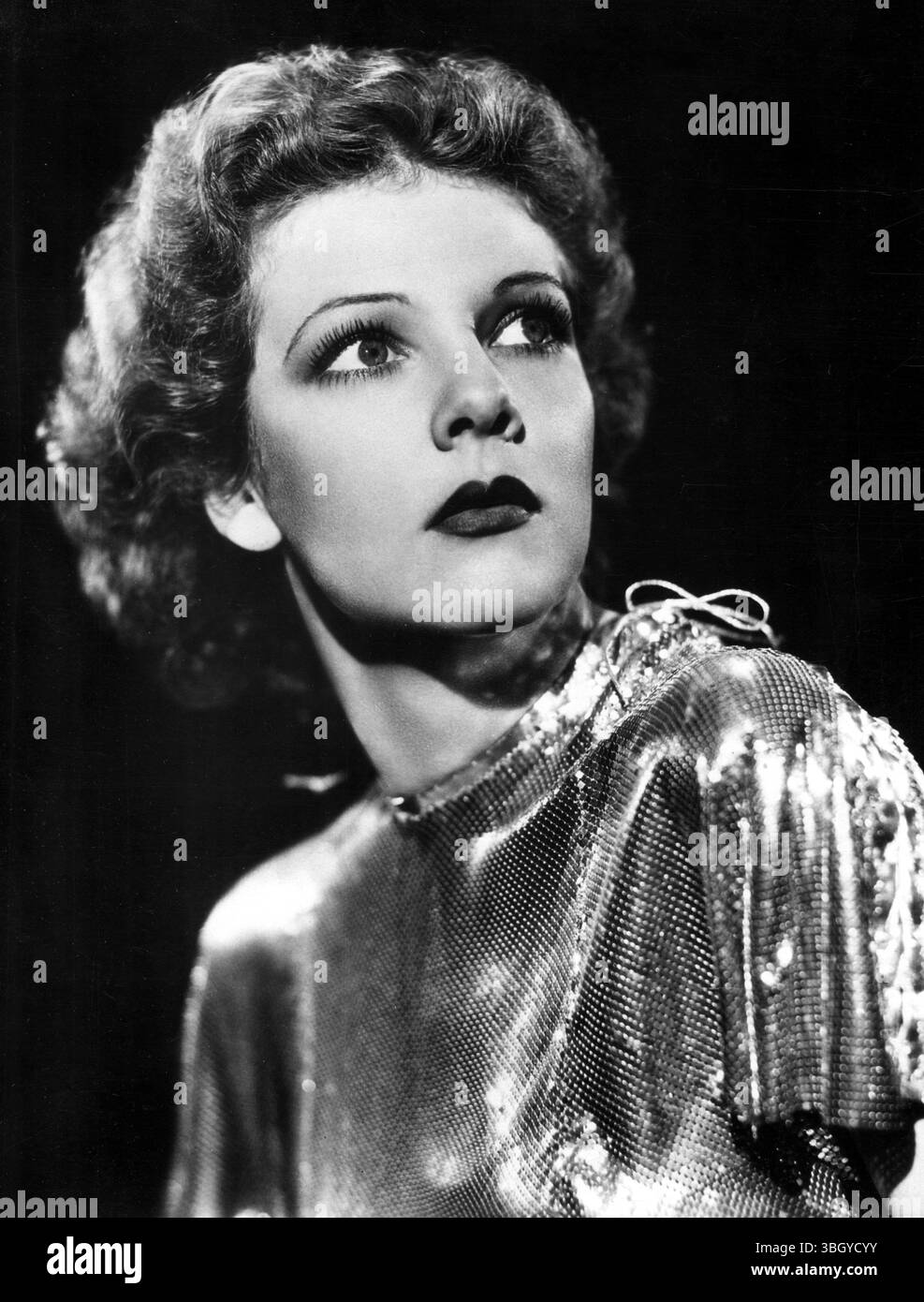 Eliza Landi, ein ausländischer Beitrag für Hollywood-Filme, registriert in dieser Szene von Fox 'The Warriors Ehemann' eine Überraschung mit großen Augen. 3. April 1933 Stockfoto