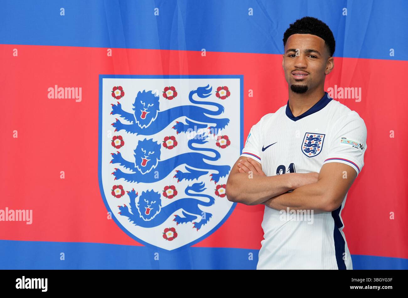 Englands Ethan Nwaneri während einer Mediensitzung im St. George's Park, Burton upon Trent. Bilddatum: Freitag, 6. Juni 2025. Stockfoto