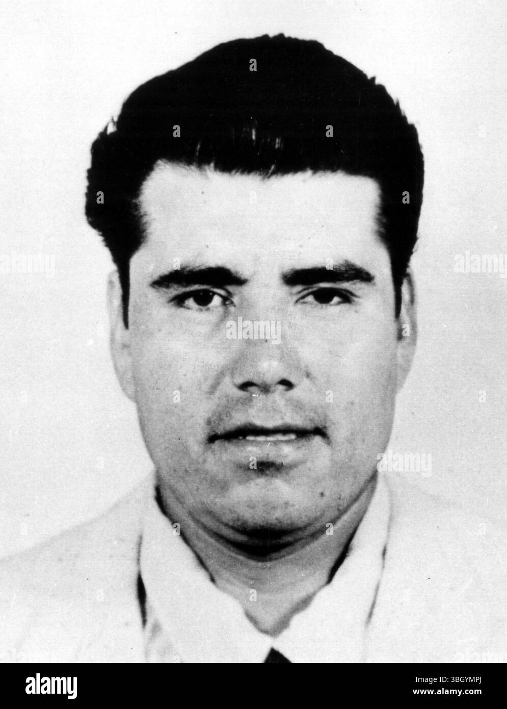 Juan V Corona, Bauarbeiter aus Yuba City und gebürtiger Mexikaner, der wenig Englisch spricht, wird als Verdächtiger in der Ermordung von mindestens 12 Wanderarbeitern festgehalten, deren Leichen im Obstland entlang des Feather River gefunden wurden Stockfoto