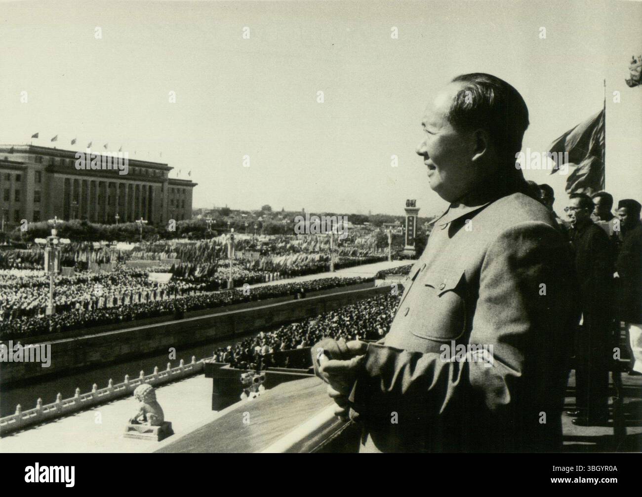 20. September 1963 Mao TSE Tung , Vorsitzender des Zentralkomitees der Kommunistischen Partei Chinas. Auf dem Bild sehen wir die Truppen in Peking, China, die den 14. Jahrestag des kommunistischen China feiern. Stockfoto