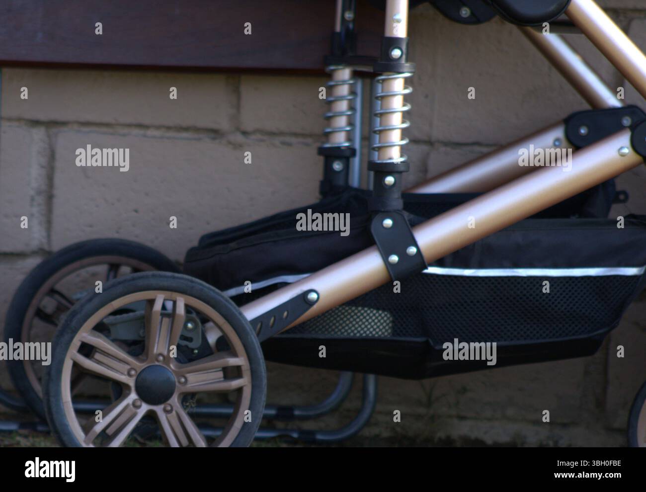 Luxus kinderwagen -Fotos und -Bildmaterial in hoher Auflsung  Alamy