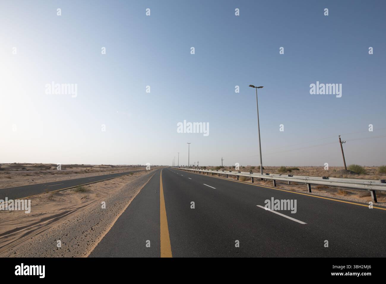 Hot Deser Landschaft der Dubai Wüste in den VAE Stockfoto