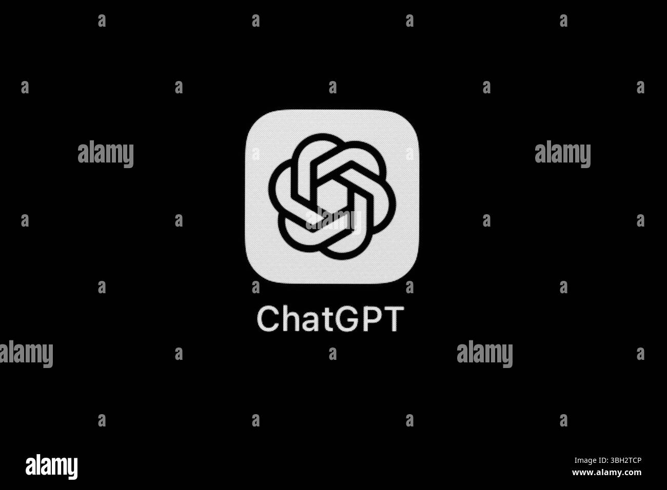 Rottweil, Deutschland. Juni 2025. Die App Chat GPT-Anwendung wird auf dem Display eines Smartphones angezeigt. Quelle: Silas Stein/dpa/Alamy Live News Stockfoto