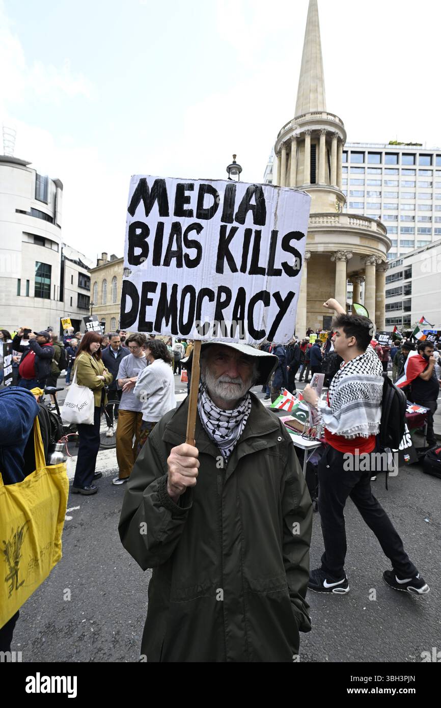 London, Großbritannien. Juni 2025. Volksversammlung National Demonstration und März: Central London, UK, 7. Juni 2025 Credit: Monkey Butler Images/Alamy Live News Stockfoto