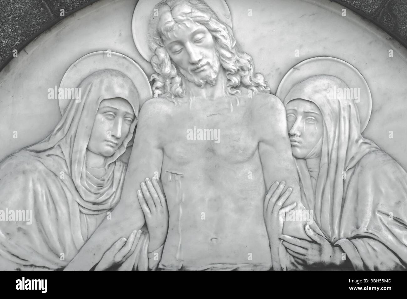 Metall Relief von Jesus Christus, der von der auferstanden ist Tot Stockfoto