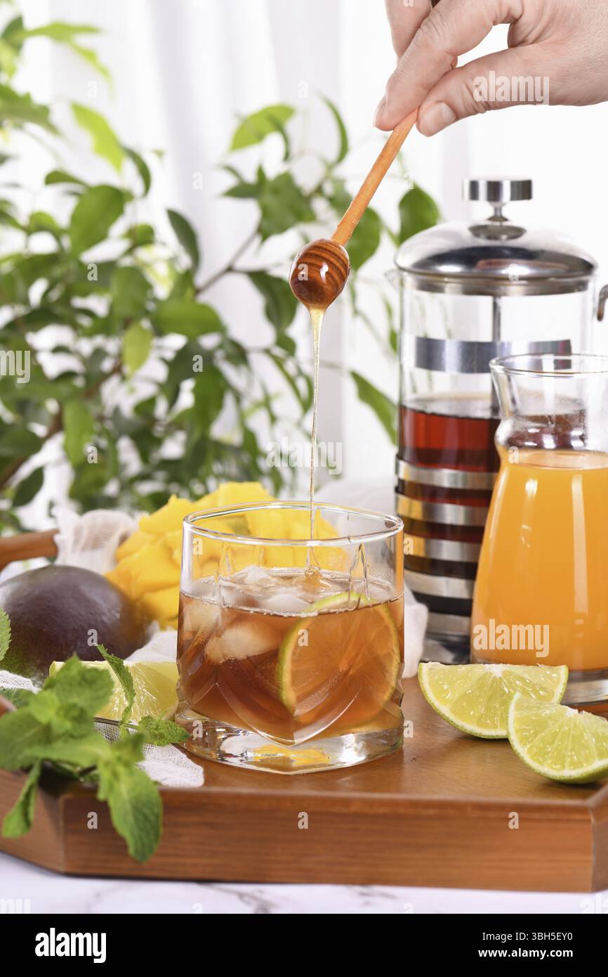 Die perfekte entgiftung -Fotos und -Bildmaterial in hoher Auflösung – Alamy Die perfekte entgiftung -Fotos und -Bildmaterial in hoher Auflösung – Alamy