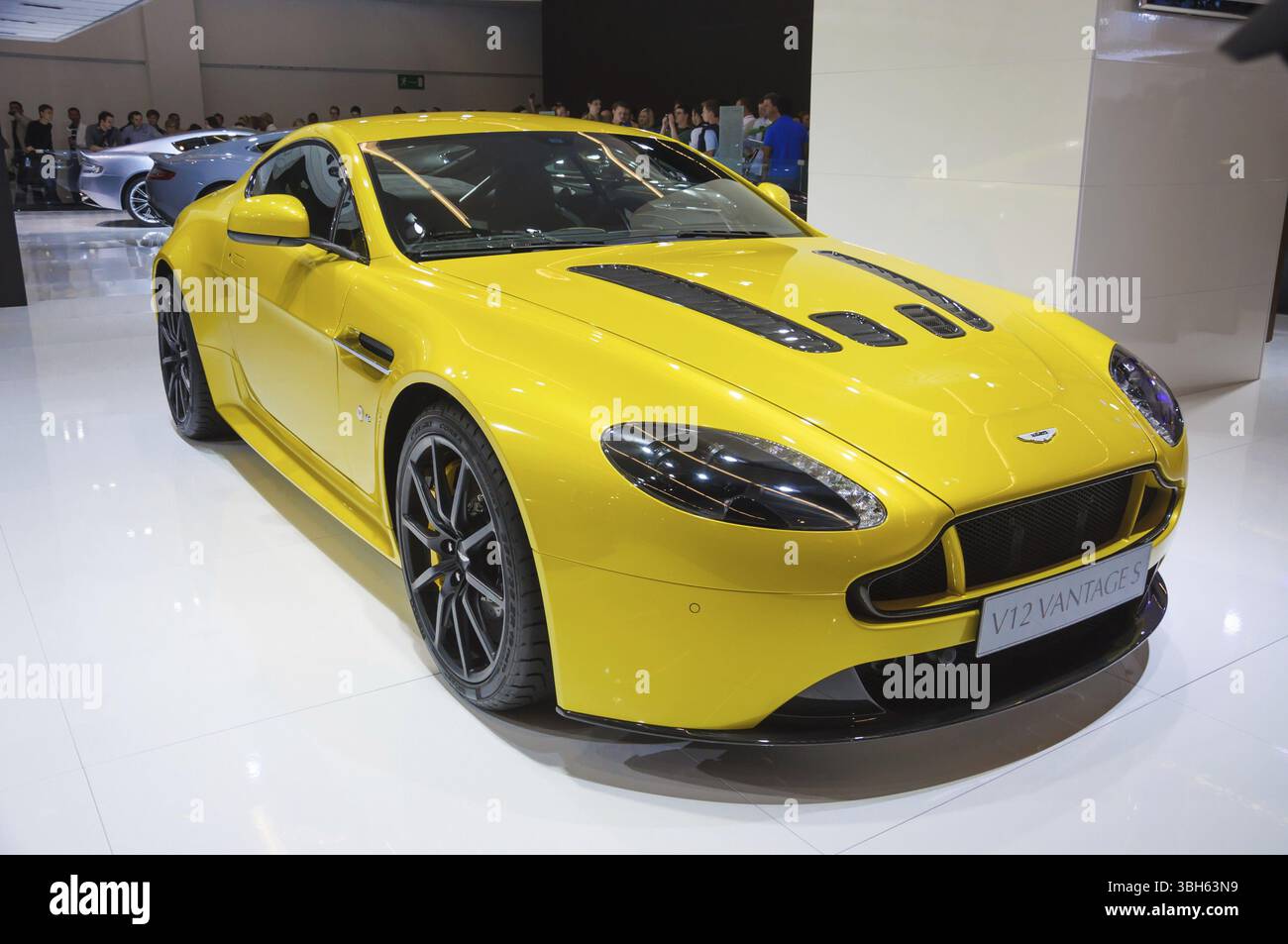 FRANKFURT - 21. SEPTEMBER: ASTON MARTIN V12 VANTAGE S wurde auf der 65. IAA (Internationale Automobil Ausstellung) am 21. September 2019 als Weltpremiere präsentiert Stockfoto