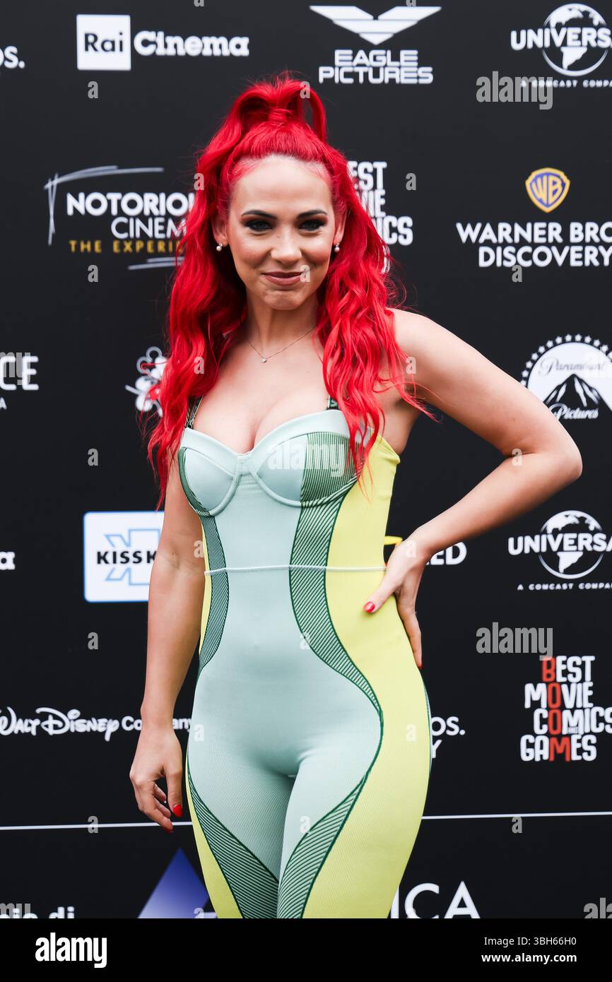 Mailand, der Fotoanruf der besten Comics- und Spiele-Veranstaltung für Popkultur im Superstudio Più. Auf dem Foto: Himorta (Influencer und Cosplayer) Stockfoto