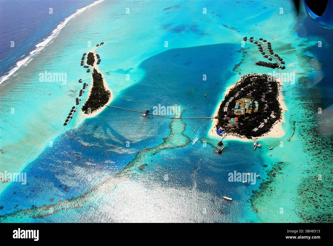 MALEDIVEN, L'HOTEL RESORT & SPA CONRAD SUR L'ILE DE RANGALI (GUE AERIENNE) Stockfoto