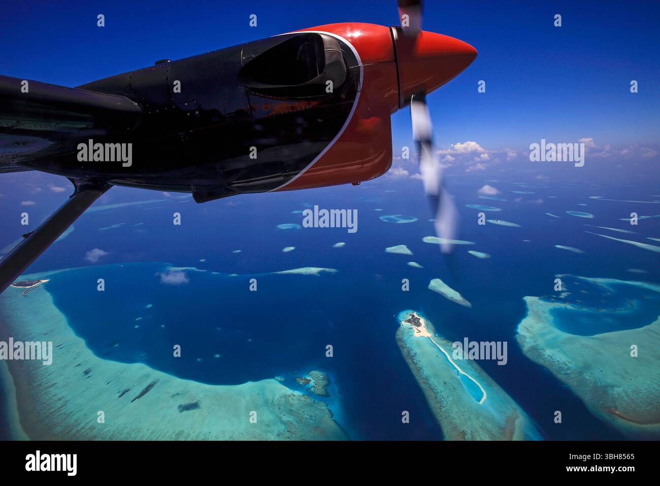 ARCHIPEL DES MALEDIVEN. ATOLL D'ARI (GUE AERIENNE) Stockfoto