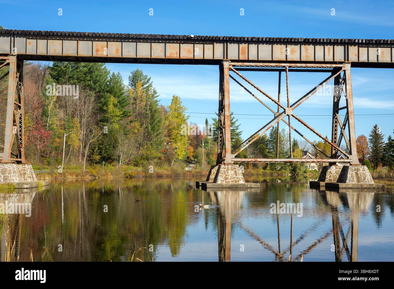 Estrie - 11. oktober 2013 L'Estrie EST situee ou Cantons de l'Est EST situee a l'Est de Montreal et le Long de la frontiere des Etats-Unis. Teilname Stockfoto